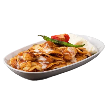 İskender Chicken mit Joghurt und gegrillter Peperoni